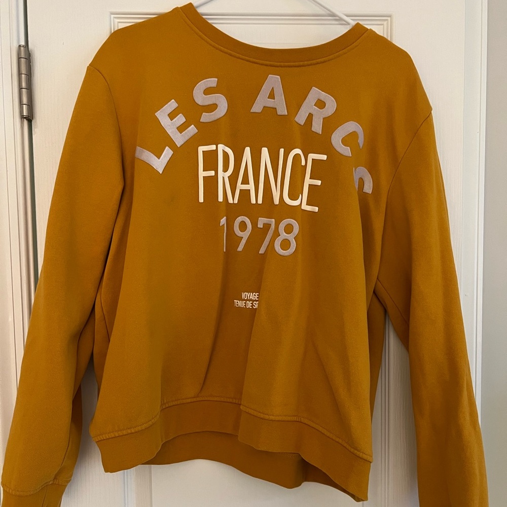 Graphic Pullover Sweatshirt